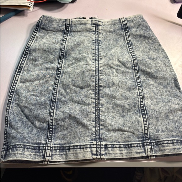 Free People Denim Wash Skirt Size 0 - Picture 1 of 5